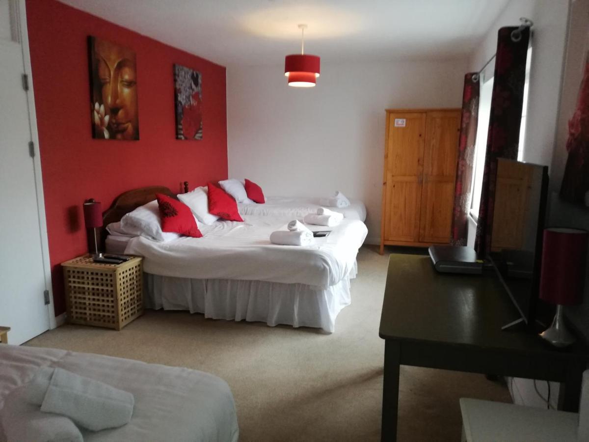 Parsonage Farm Inn Saint Florence Bagian luar foto